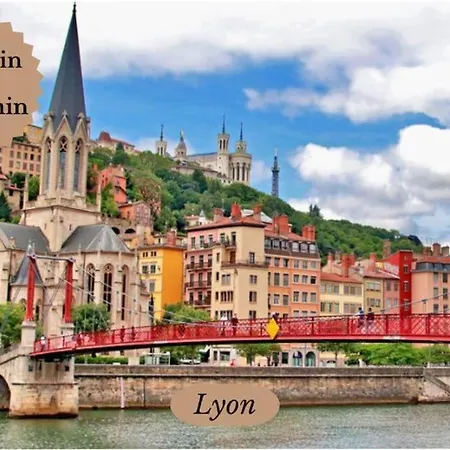 Close To Lyon&parc De Parilly Saint-Priest (Rhone)